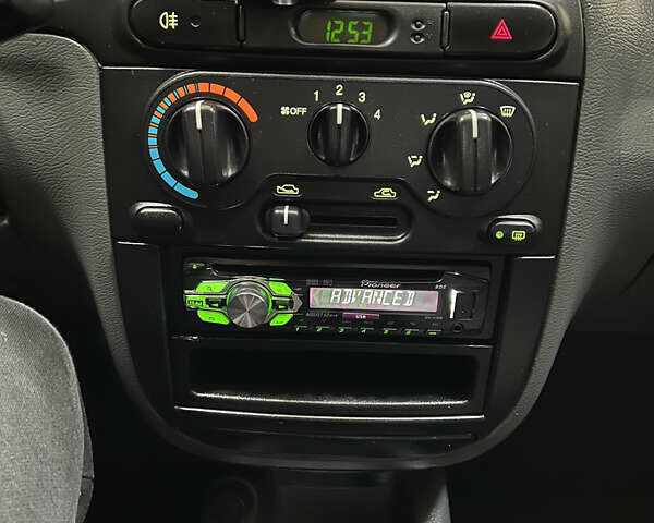 Зеленый Дэу Ланос, объемом двигателя 1.5 л и пробегом 52 тыс. км за 3700 $, фото 70 на Automoto.ua