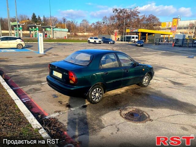 Зеленый Дэу Ланос, объемом двигателя 1.5 л и пробегом 230 тыс. км за 2200 $, фото 2 на Automoto.ua