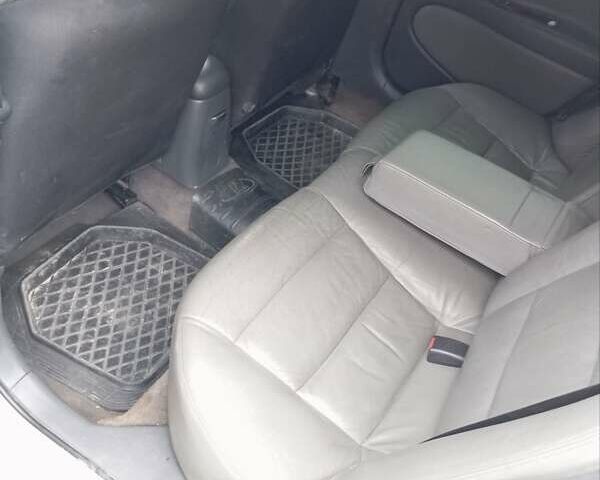 Белый Дэу Леганза, объемом двигателя 2 л и пробегом 305 тыс. км за 1900 $, фото 6 на Automoto.ua