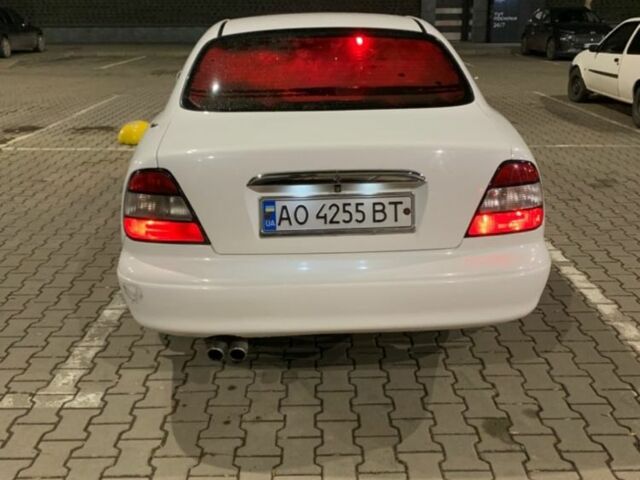 Белый Дэу Леганза, объемом двигателя 2 л и пробегом 410 тыс. км за 3200 $, фото 5 на Automoto.ua