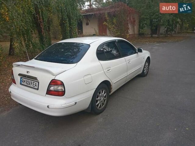 Белый Дэу Леганза, объемом двигателя 2 л и пробегом 250 тыс. км за 2300 $, фото 6 на Automoto.ua