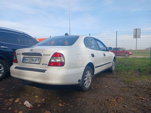 Белый Дэу Леганза, объемом двигателя 2 л и пробегом 420 тыс. км за 2900 $, фото 3 на Automoto.ua