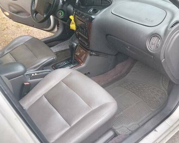 Белый Дэу Леганза, объемом двигателя 2 л и пробегом 250 тыс. км за 2300 $, фото 5 на Automoto.ua