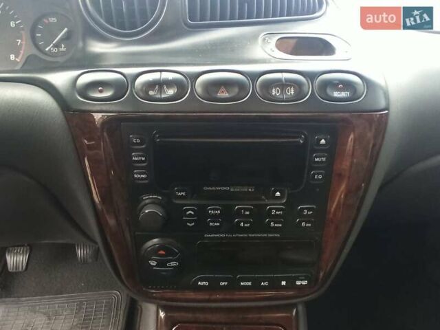 Бежевый Дэу Леганза, объемом двигателя 0 л и пробегом 148 тыс. км за 3600 $, фото 12 на Automoto.ua