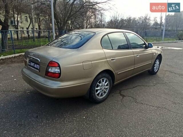 Бежевый Дэу Леганза, объемом двигателя 0 л и пробегом 148 тыс. км за 3600 $, фото 4 на Automoto.ua