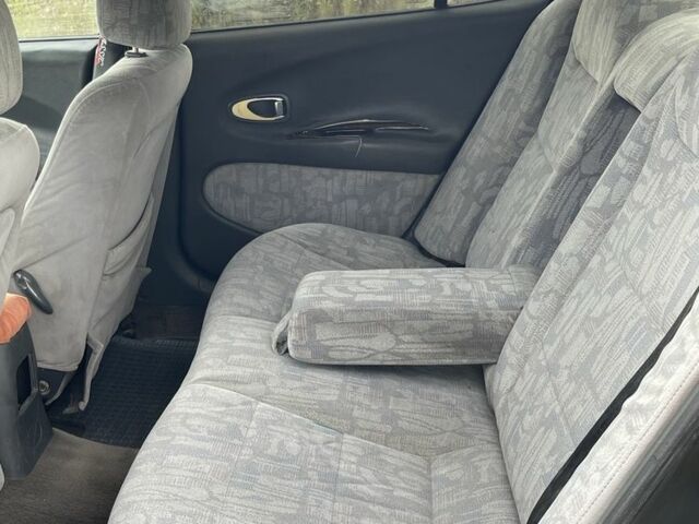 Черный Дэу Леганза, объемом двигателя 2 л и пробегом 300 тыс. км за 1200 $, фото 6 на Automoto.ua