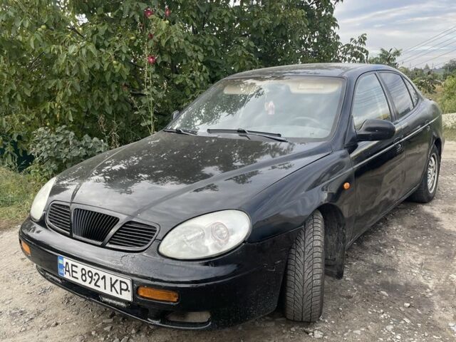 Черный Дэу Леганза, объемом двигателя 2 л и пробегом 300 тыс. км за 1200 $, фото 1 на Automoto.ua