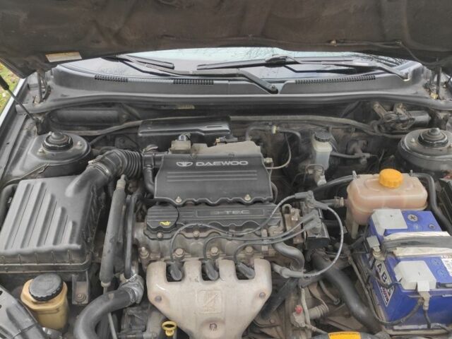 Черный Дэу Леганза, объемом двигателя 2 л и пробегом 235 тыс. км за 2100 $, фото 7 на Automoto.ua