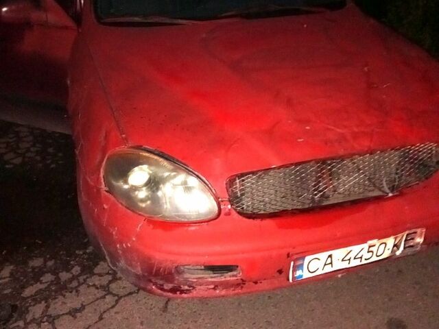 Красный Дэу Леганза, объемом двигателя 2 л и пробегом 200 тыс. км за 850 $, фото 7 на Automoto.ua