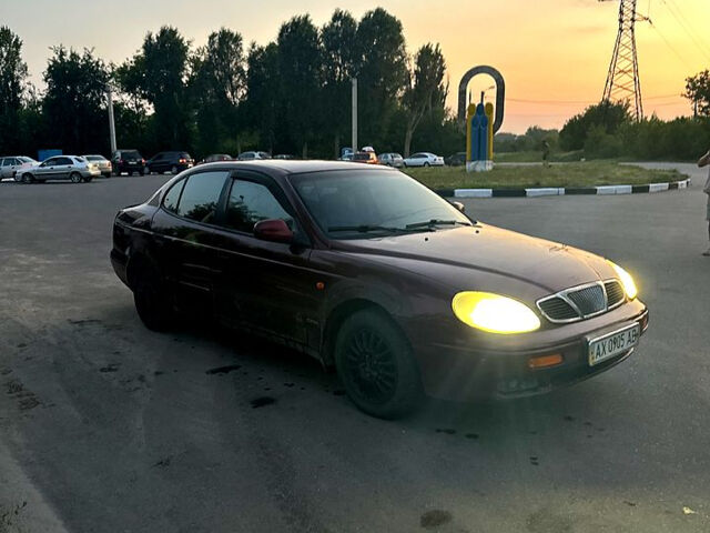 Красный Дэу Леганза, объемом двигателя 2 л и пробегом 337 тыс. км за 850 $, фото 3 на Automoto.ua