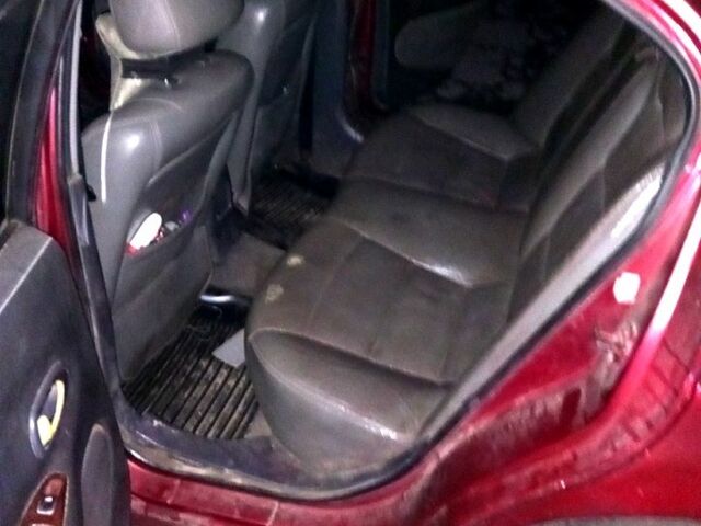 Красный Дэу Леганза, объемом двигателя 2 л и пробегом 200 тыс. км за 850 $, фото 6 на Automoto.ua
