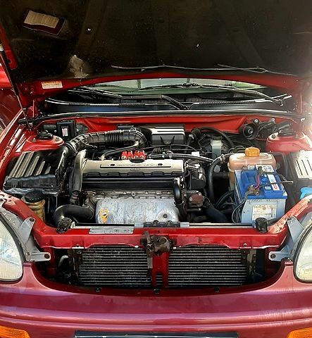 Червоний Деу Леганза, об'ємом двигуна 2 л та пробігом 0 тис. км за 2800 $, фото 6 на Automoto.ua