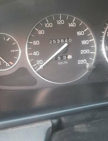 Красный Дэу Леганза, объемом двигателя 2 л и пробегом 253 тыс. км за 2800 $, фото 12 на Automoto.ua