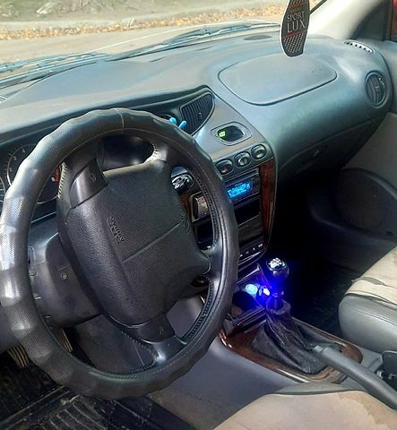 Красный Дэу Леганза, объемом двигателя 2 л и пробегом 0 тыс. км за 2800 $, фото 1 на Automoto.ua