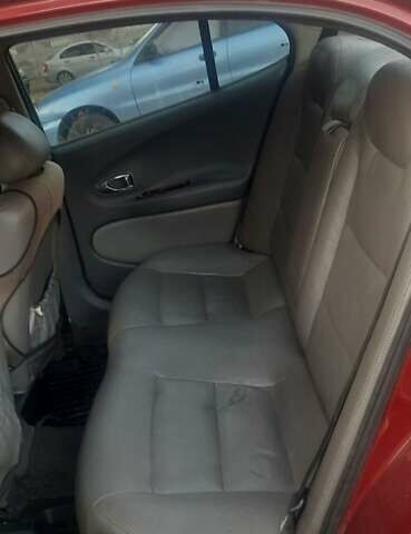 Красный Дэу Леганза, объемом двигателя 2 л и пробегом 253 тыс. км за 2800 $, фото 10 на Automoto.ua