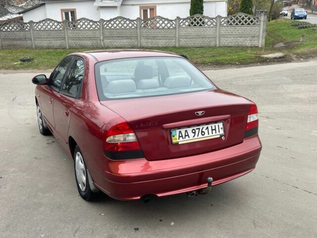 Красный Дэу Леганза, объемом двигателя 2 л и пробегом 185 тыс. км за 2450 $, фото 3 на Automoto.ua