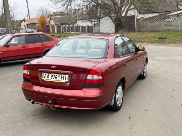 Красный Дэу Леганза, объемом двигателя 2 л и пробегом 185 тыс. км за 2450 $, фото 4 на Automoto.ua