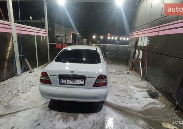 Серый Дэу Леганза, объемом двигателя 2 л и пробегом 390 тыс. км за 2300 $, фото 3 на Automoto.ua
