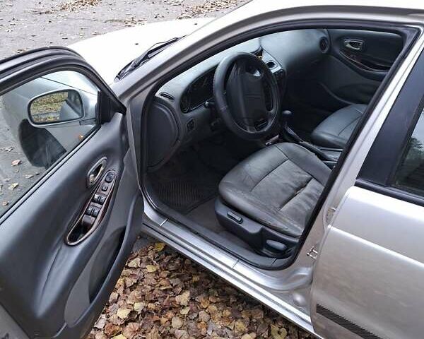 Серый Дэу Леганза, объемом двигателя 2 л и пробегом 447 тыс. км за 1999 $, фото 2 на Automoto.ua