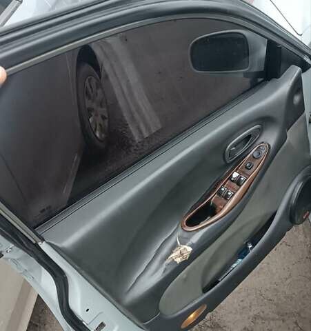 Серый Дэу Леганза, объемом двигателя 2 л и пробегом 390 тыс. км за 2300 $, фото 10 на Automoto.ua