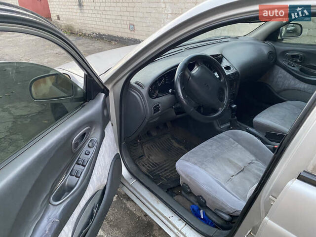 Серый Дэу Леганза, объемом двигателя 2 л и пробегом 238 тыс. км за 1300 $, фото 4 на Automoto.ua