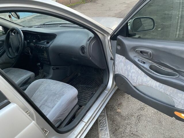 Серый Дэу Леганза, объемом двигателя 2 л и пробегом 235 тыс. км за 1400 $, фото 3 на Automoto.ua