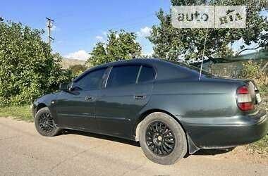 Зеленый Дэу Леганза, объемом двигателя 2 л и пробегом 156 тыс. км за 2400 $, фото 6 на Automoto.ua