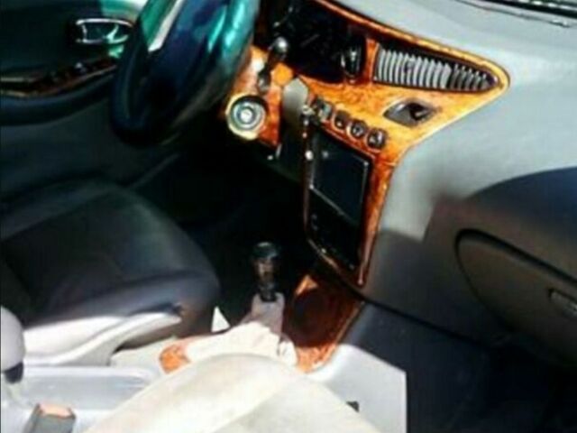 Зелений Деу Леганза, об'ємом двигуна 1.6 л та пробігом 200 тис. км за 2625 $, фото 5 на Automoto.ua