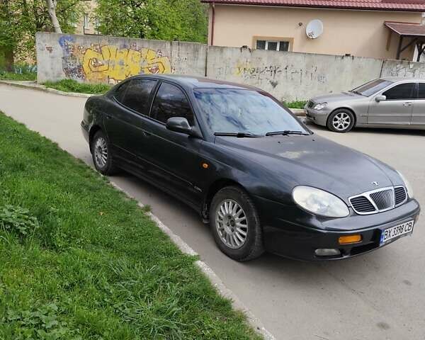 Зелений Деу Леганза, об'ємом двигуна 2 л та пробігом 360 тис. км за 2200 $, фото 1 на Automoto.ua