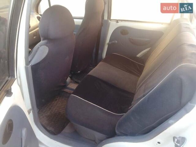 Белый Дэу Матиз, объемом двигателя 0.8 л и пробегом 177 тыс. км за 1200 $, фото 16 на Automoto.ua