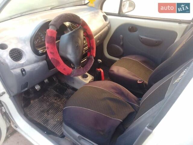 Белый Дэу Матиз, объемом двигателя 0.8 л и пробегом 177 тыс. км за 1200 $, фото 13 на Automoto.ua