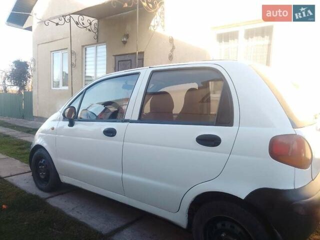 Белый Дэу Матиз, объемом двигателя 0.8 л и пробегом 177 тыс. км за 1200 $, фото 9 на Automoto.ua
