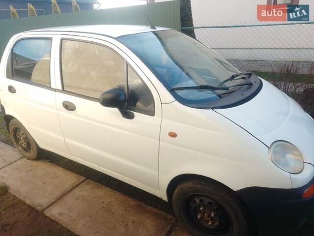 Белый Дэу Матиз, объемом двигателя 0.8 л и пробегом 177 тыс. км за 1200 $, фото 7 на Automoto.ua