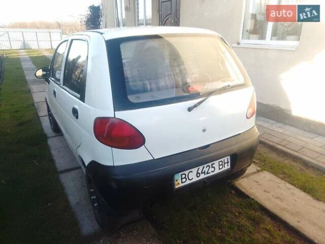 Белый Дэу Матиз, объемом двигателя 0.8 л и пробегом 177 тыс. км за 1200 $, фото 4 на Automoto.ua