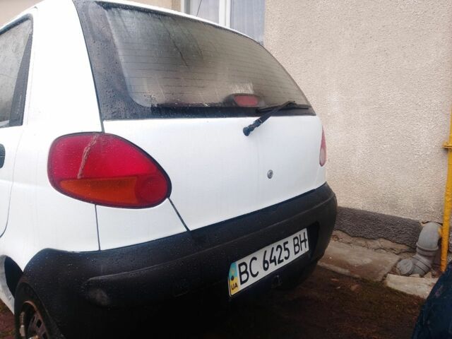 Белый Дэу Матиз, объемом двигателя 0.8 л и пробегом 203 тыс. км за 1300 $, фото 1 на Automoto.ua