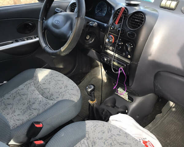 Білий Деу Матіз, об'ємом двигуна 1 л та пробігом 120 тис. км за 1850 $, фото 4 на Automoto.ua