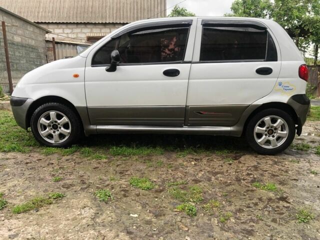 Білий Деу Матіз, об'ємом двигуна 1 л та пробігом 191 тис. км за 2400 $, фото 1 на Automoto.ua