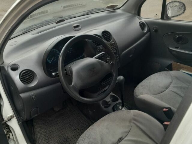 Белый Дэу Матиз, объемом двигателя 0.8 л и пробегом 124 тыс. км за 2600 $, фото 4 на Automoto.ua