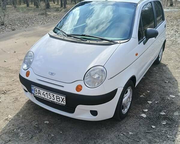 Білий Деу Матіз, об'ємом двигуна 1 л та пробігом 153 тис. км за 3300 $, фото 1 на Automoto.ua