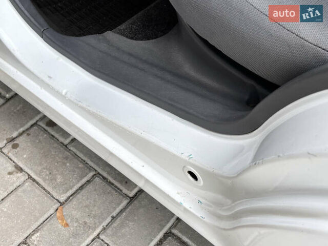 Білий Деу Матіз, об'ємом двигуна 0.8 л та пробігом 146 тис. км за 2700 $, фото 26 на Automoto.ua