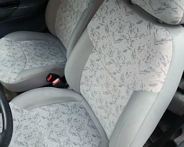 Белый Дэу Матиз, объемом двигателя 0.8 л и пробегом 160 тыс. км за 2750 $, фото 4 на Automoto.ua