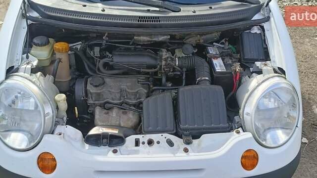 Білий Деу Матіз, об'ємом двигуна 1 л та пробігом 153 тис. км за 3300 $, фото 11 на Automoto.ua