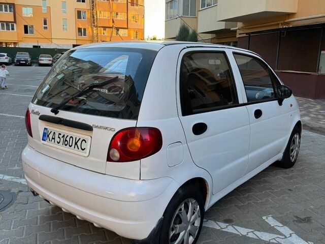 Белый Дэу Матиз, объемом двигателя 0.8 л и пробегом 90 тыс. км за 2500 $, фото 1 на Automoto.ua