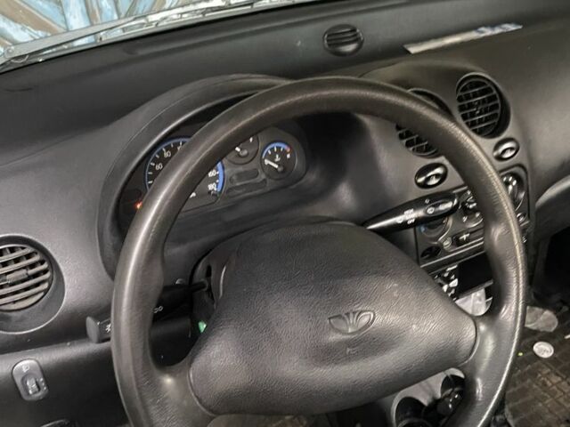 Белый Дэу Матиз, объемом двигателя 0.8 л и пробегом 220 тыс. км за 1700 $, фото 4 на Automoto.ua