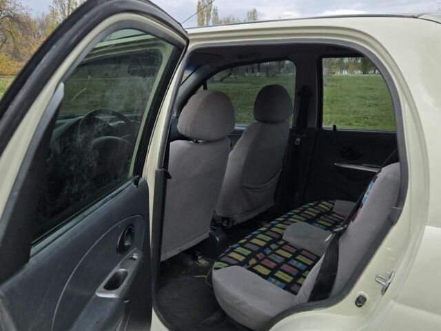 Белый Дэу Матиз, объемом двигателя 1 л и пробегом 164 тыс. км за 2550 $, фото 13 на Automoto.ua