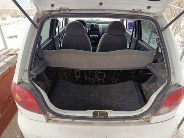 Белый Дэу Матиз, объемом двигателя 0.8 л и пробегом 200 тыс. км за 1192 $, фото 7 на Automoto.ua