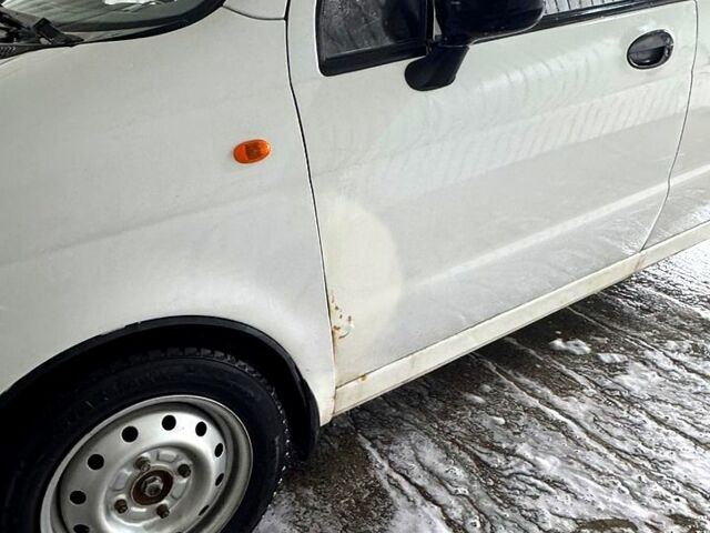 Білий Деу Матіз, об'ємом двигуна 0.8 л та пробігом 118 тис. км за 3299 $, фото 8 на Automoto.ua