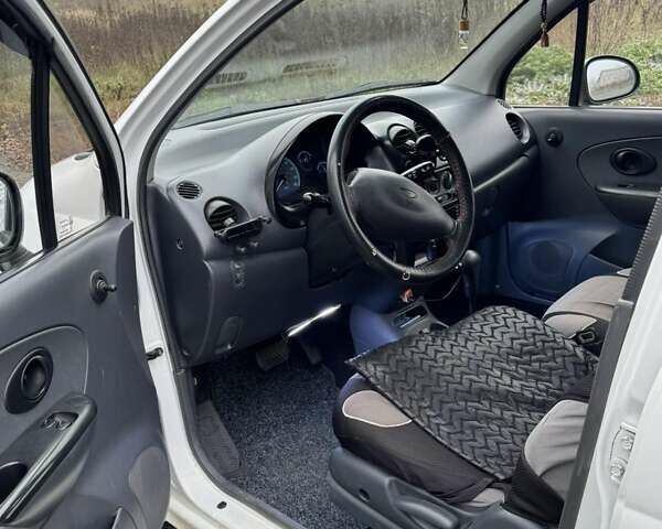Білий Деу Матіз, об'ємом двигуна 0.8 л та пробігом 117 тис. км за 3200 $, фото 5 на Automoto.ua