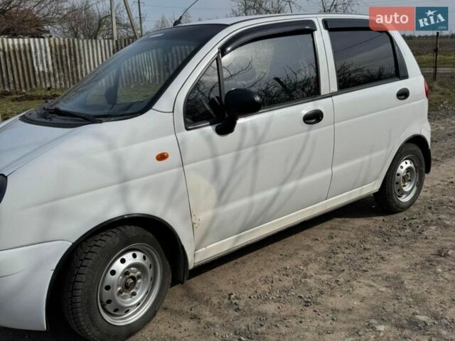 Білий Деу Матіз, об'ємом двигуна 0.8 л та пробігом 119 тис. км за 3000 $, фото 10 на Automoto.ua