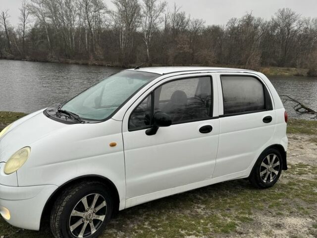 Білий Деу Матіз, об'ємом двигуна 0.8 л та пробігом 130 тис. км за 1999 $, фото 3 на Automoto.ua